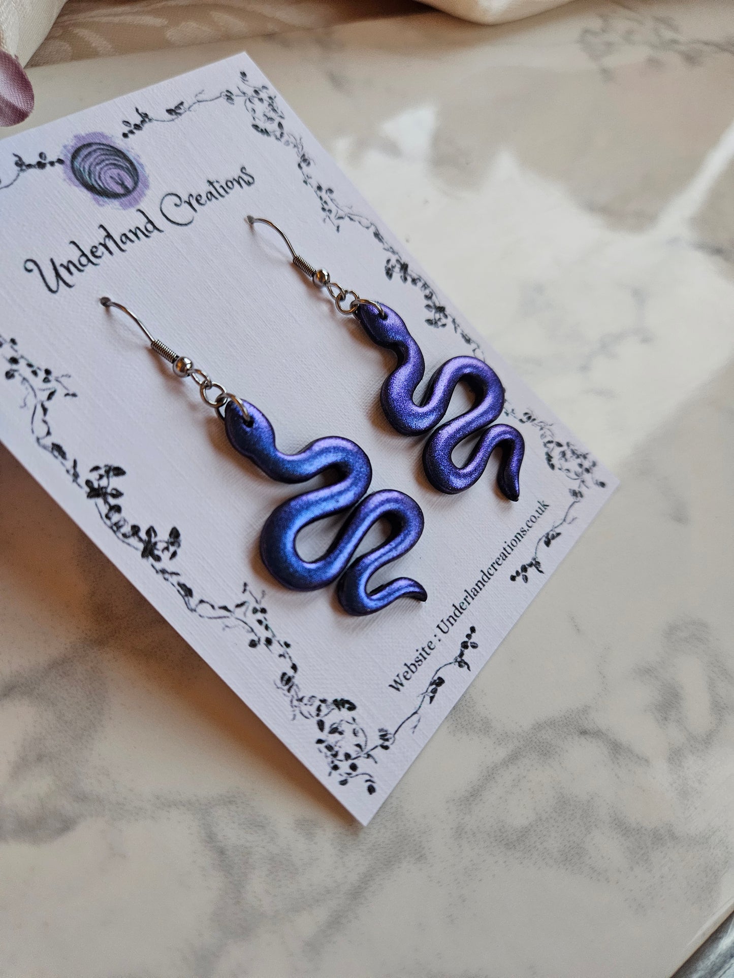 Snakes in "Metallic Deep Blue/Purple"