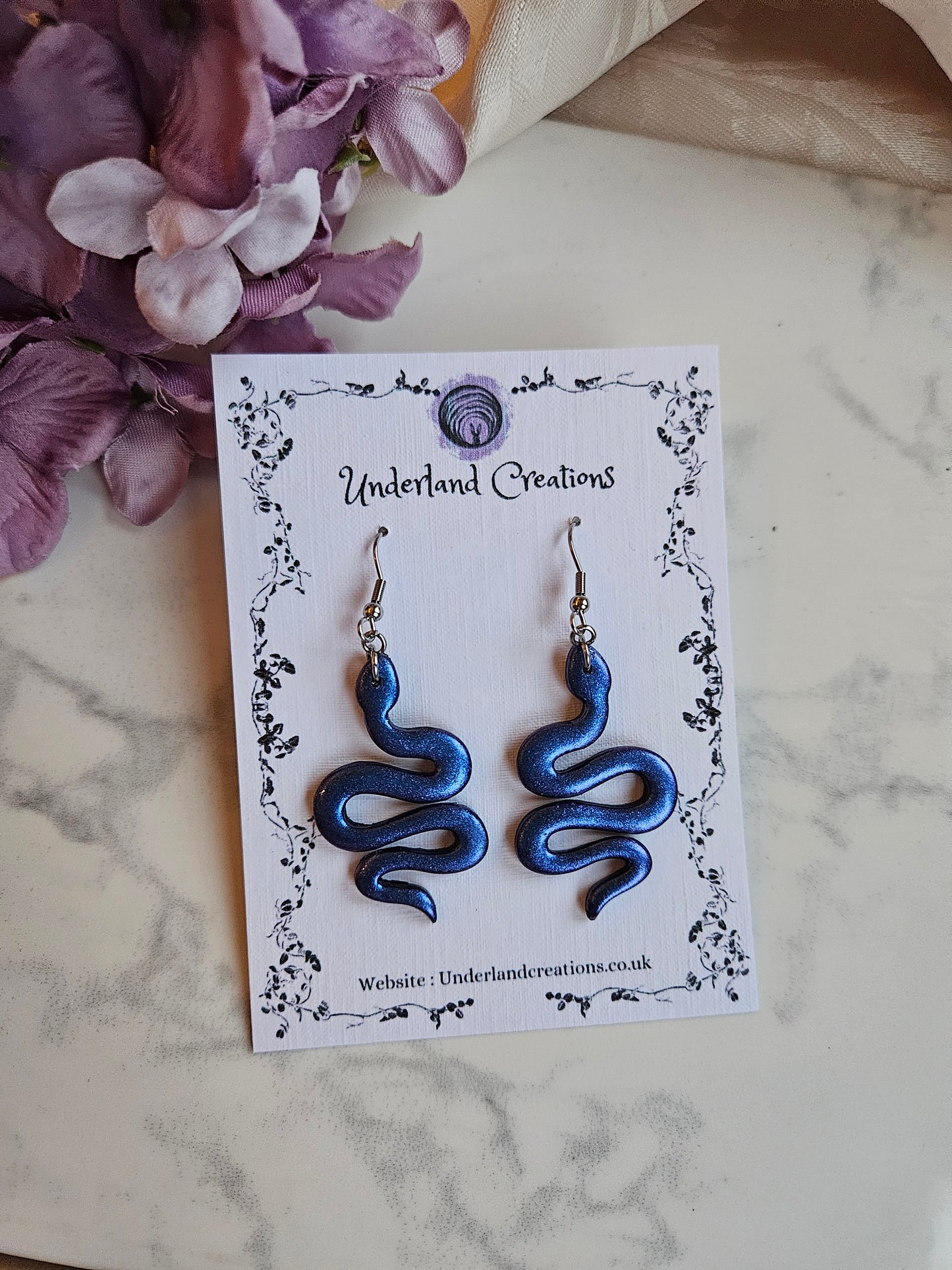 Snakes in "Metallic Deep Blue/Purple"